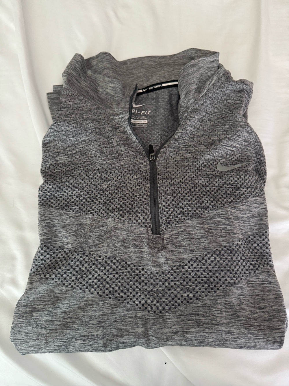 Nike mens Gray Dri-FIT Cowl Neck Half-Zip running shirt. Xxl fits like small xl